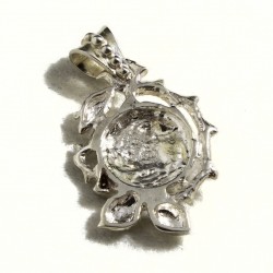 Rosa con foglie, retro