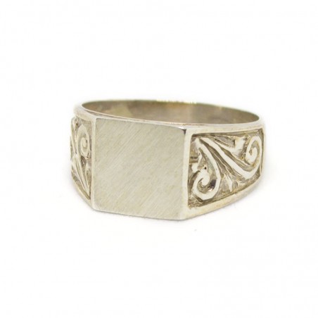 Anello mignolo inciso quadrato