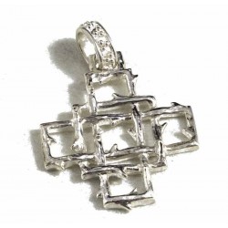 Croce quadrata con spine