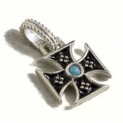 Croce templare con turchese centrale, smalto nero