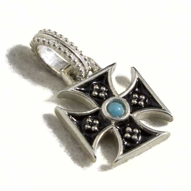 Croce templare con turchese centrale, smalto nero