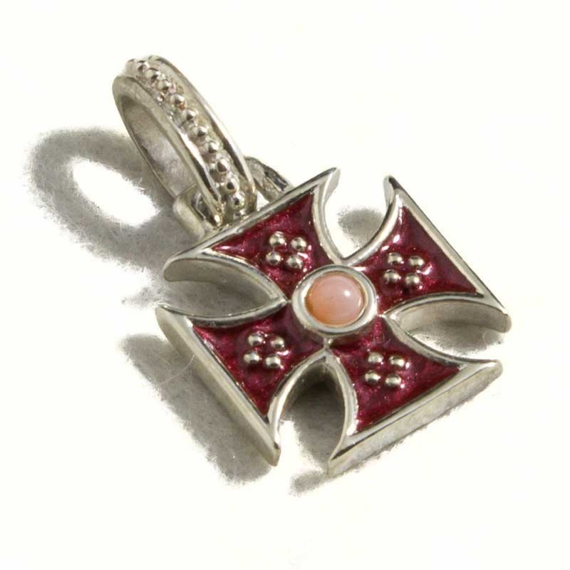 Croce templare con corallo centrale, smalto rosso