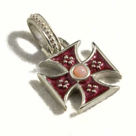 Croce templare con corallo centrale, smalto rosso