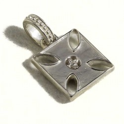 Croce templare quadrata smalto nero e corallo