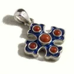 Croce gigliata piccola, smalto blu e corallo