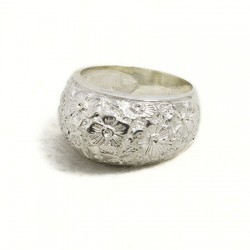 Anello donna inciso con punta