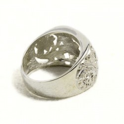 Anello donna inciso, fascia piatta televisore