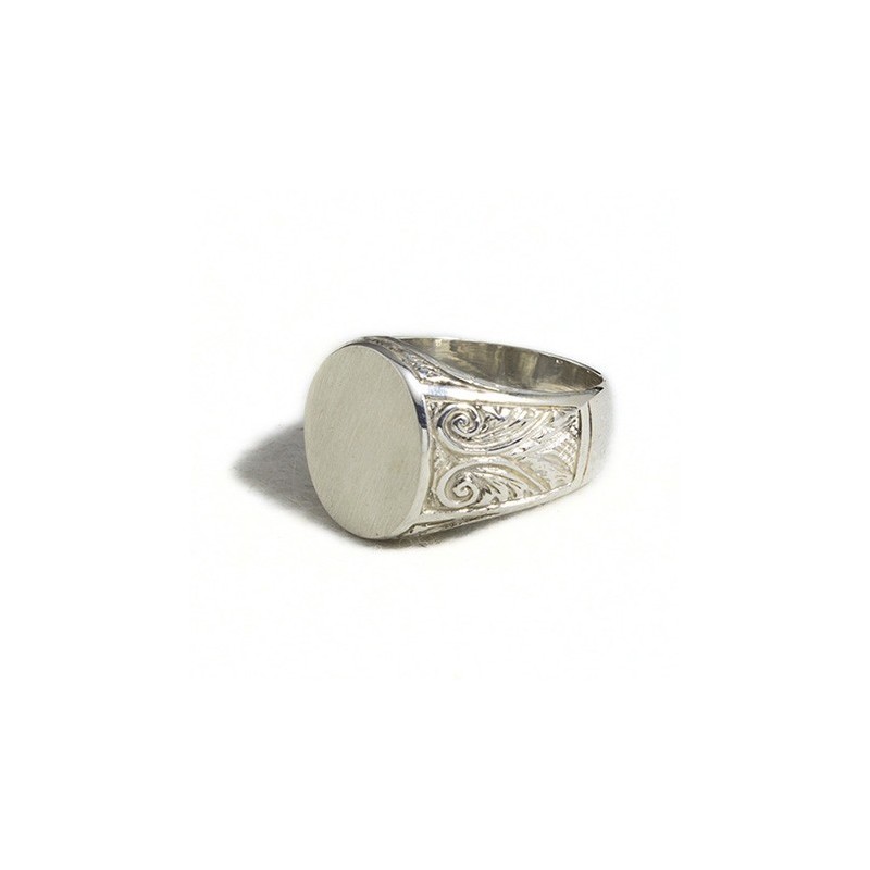 Anello uomo inciso ovale